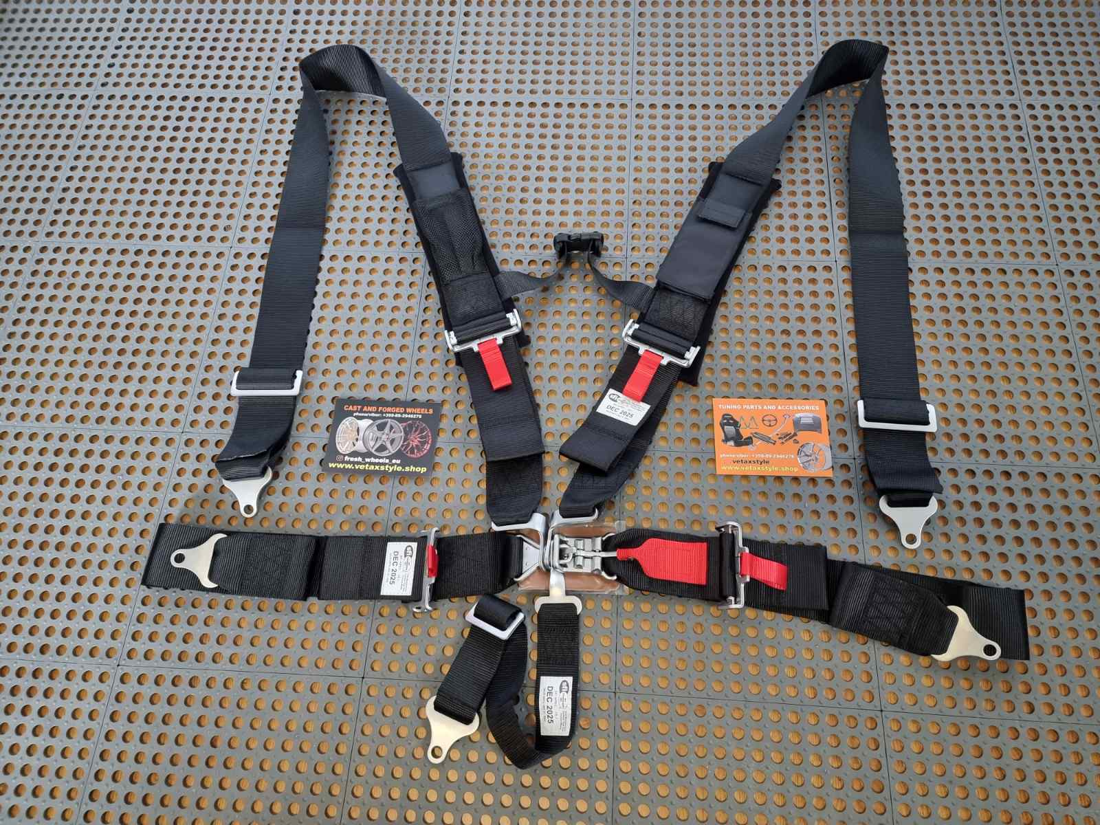 SFI seats safety belts 4 5 point (in stock)