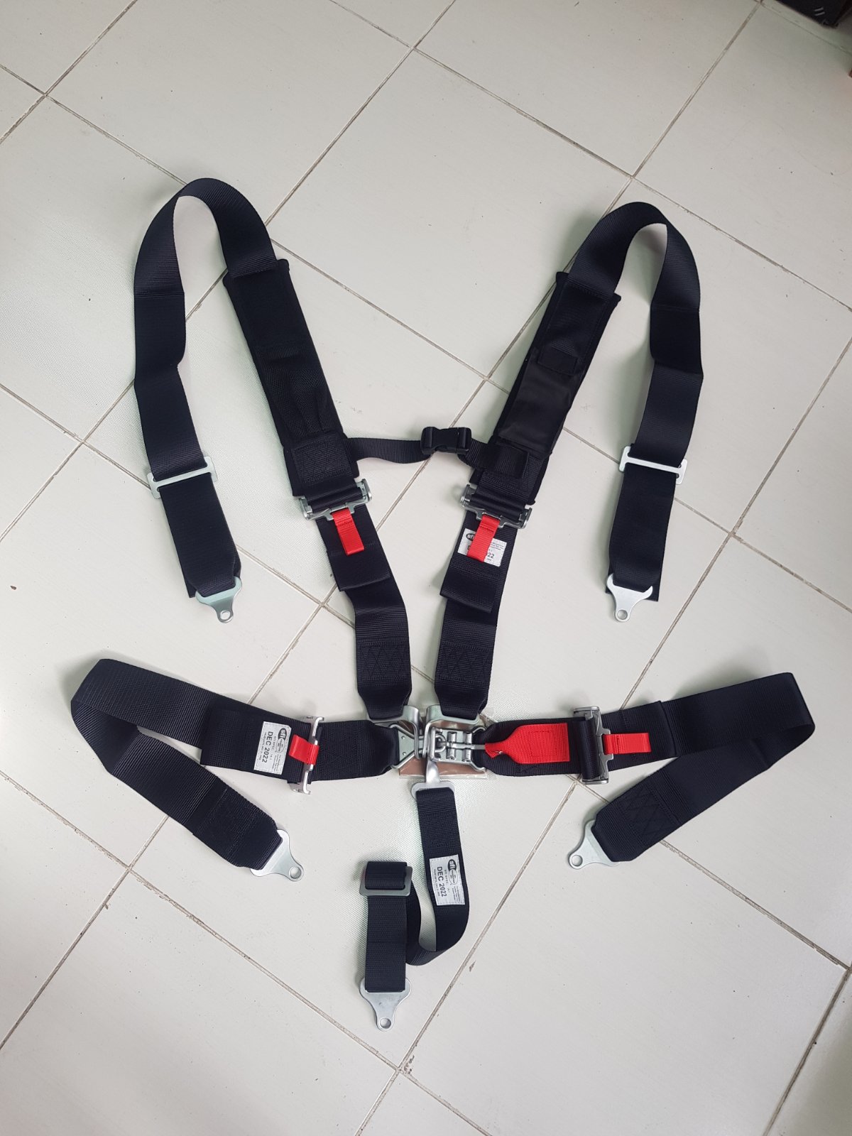 SFI seats safety belts 4 5 point (in stock) - Image 6