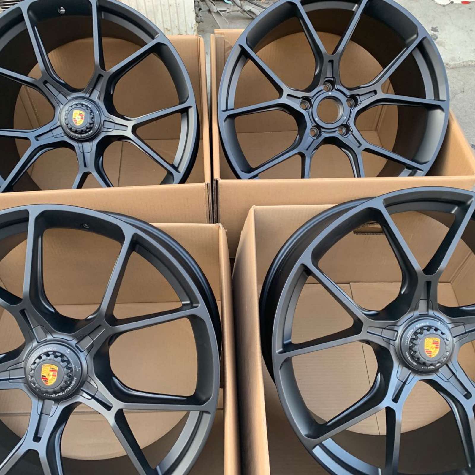 Porsche 992 GT3 forged wheels - Image 24