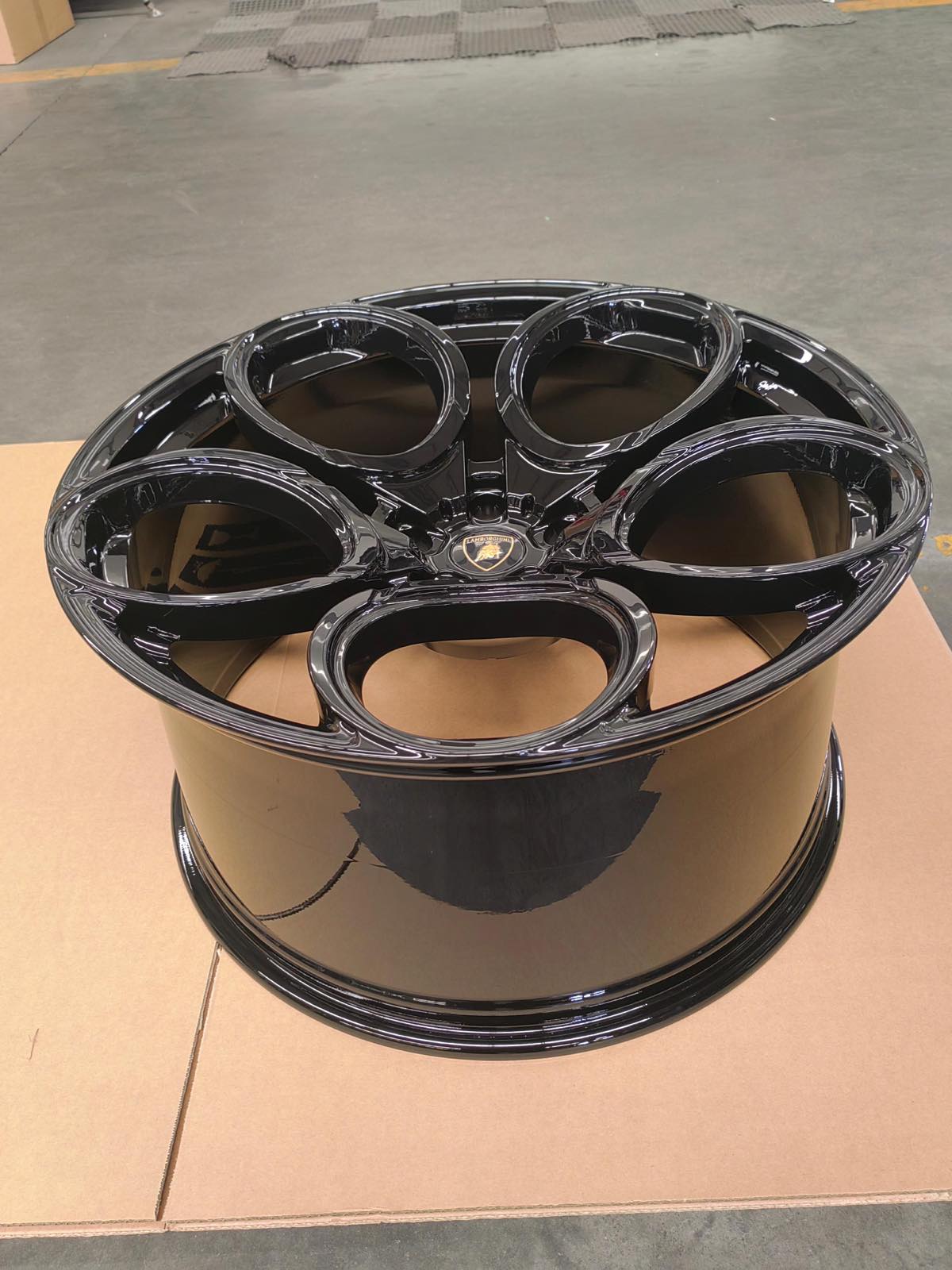 Lamborghini URUS forged wheels set 23" 5x130 deep concave (in stock) - Image 14