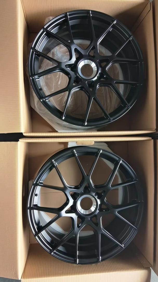992 GT3 RS style forged wheels set 20/21 centerlock for Porsche 992 GTS Turbo S - Image 11