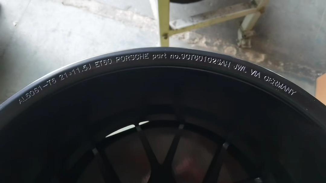 992 GT3 RS style forged wheels set 20/21 centerlock for Porsche 992 GTS Turbo S - Image 5